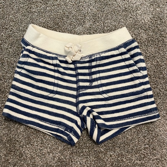 Baby Gap Shorts - Picture 1 of 1